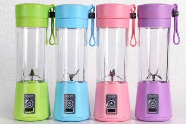 Portable juicer(6blades with USB) - Image 4